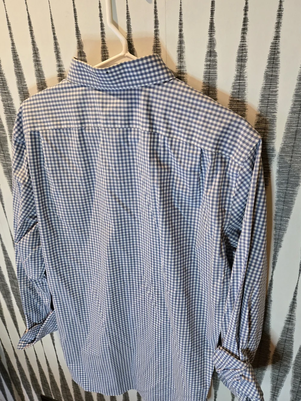 J. Crew Blue and White Gingham Button-Down Shirt Size LARGE